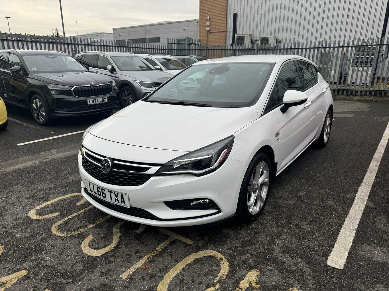 Vauxhall Astra 1.4i 16v Turbo SRi (150PS) 5-Door Hatch