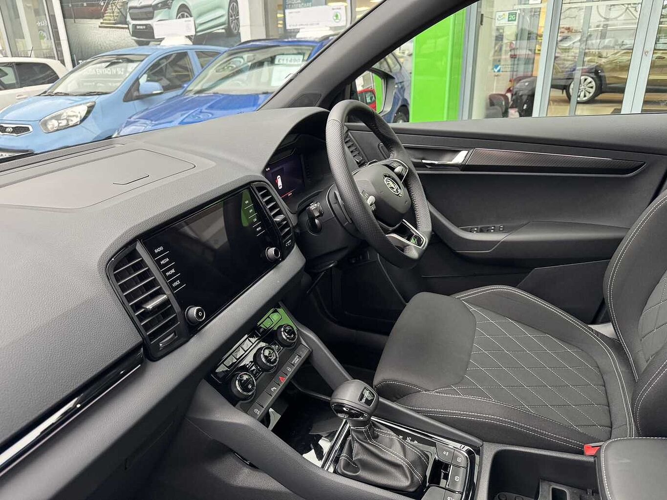 SKODA Karoq SUV 1.5 TSI (150ps) SportLine ACT