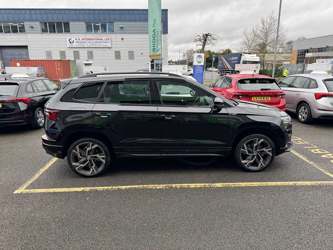 SKODA Karoq SUV 1.5 TSI (150ps) SportLine ACT