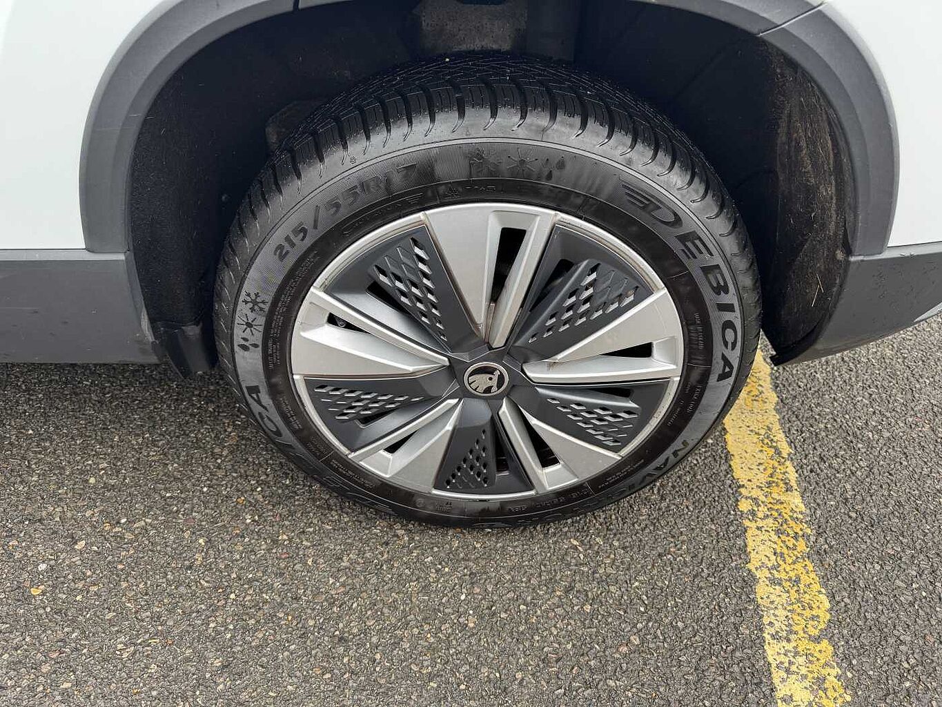SKODA Karoq SUV 1.5 TSI (150ps) SE Drive ACT DSG