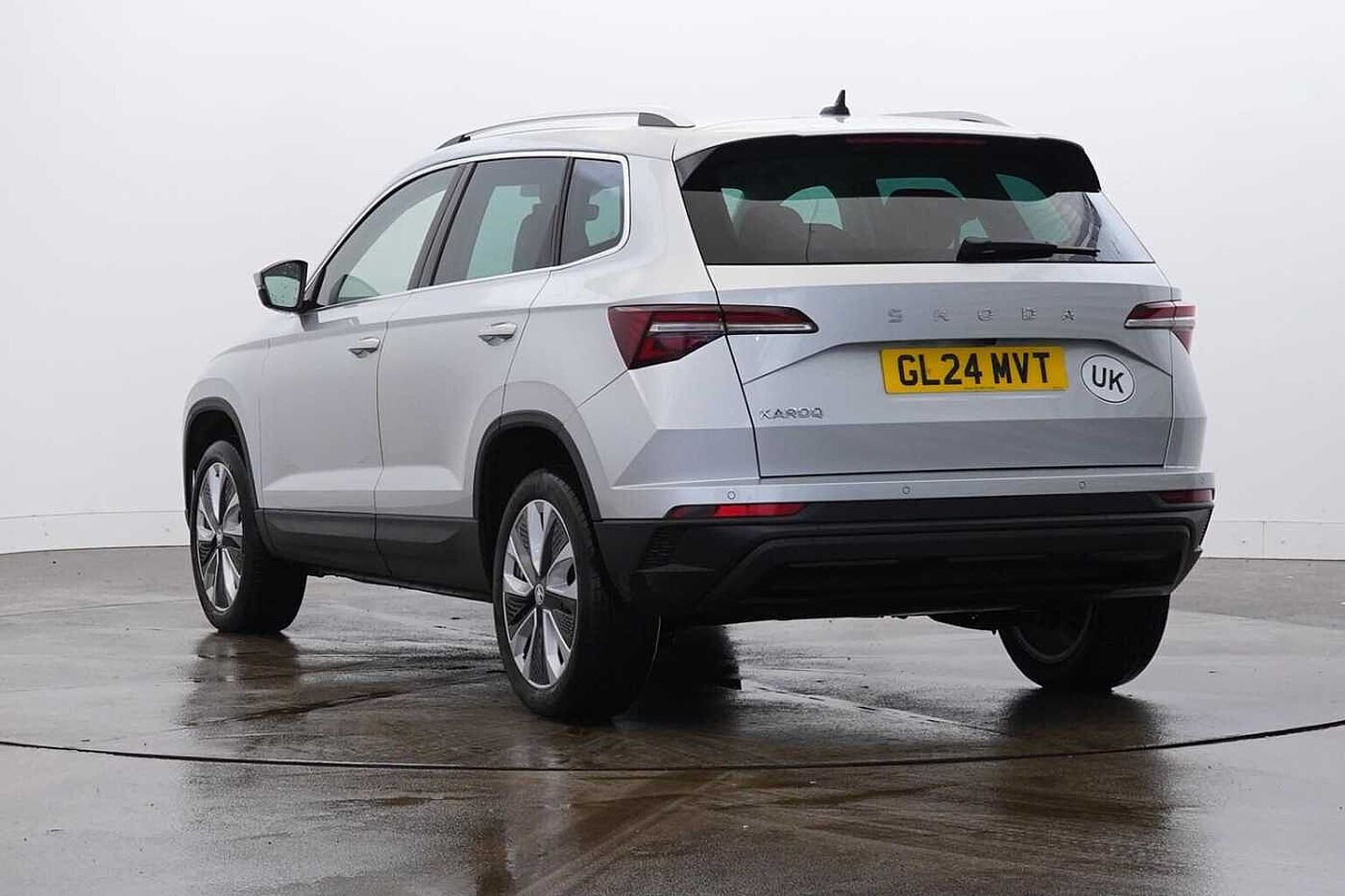 SKODA Karoq Estate 1.0 TSI 116 SE L 5dr