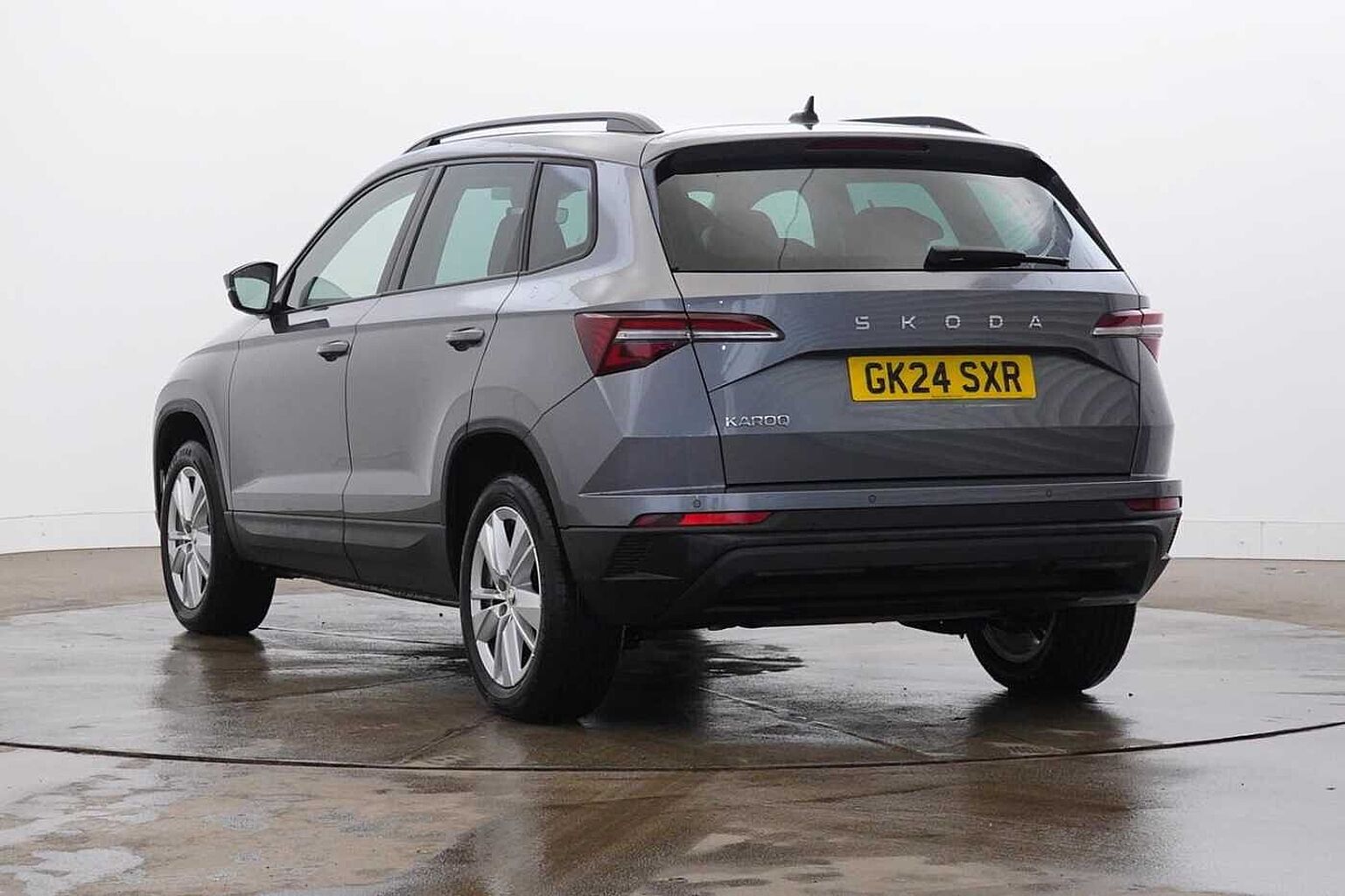 SKODA Karoq SUV 1.5 TSI (150ps) SE Drive ACT DSG